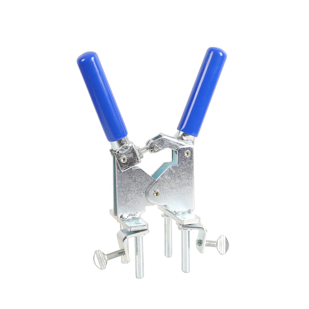 Small scale clip